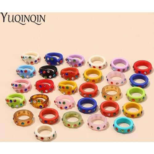 Fashion Colorful Crystal Finger Rings for Teen Girls Acrylic Minimalist Rhinestone Rings for Women Chic Korea Engagement Rings