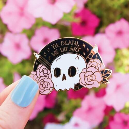 Til Death We Do Art Hard Enamel Pin Gothic Pink Skull Flowers Brooch Punk Rose Cranium Badge Halloween Gift