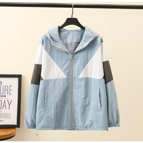 Oversize Womens Color Matching Windbreaker 2021 New Autumn Hooded Short Jacket Zipper Windbreaker Female Casual Tops Outerwear