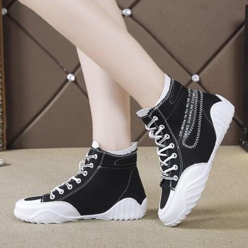 High Quality Casual Shoes comfortable 2021 new women canvsa walking Shoes Outdoor