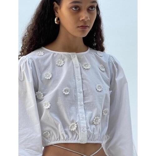 Women Shirt 2021 Summer New Ladies' Blouse with Embroidered Daisy Round Neck and Lantern Sleeves