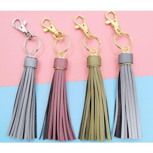 Big Sale Fluorescent PU Tassel Keychain with Alloy Lobster Clasp Bling Grey Color Hanging Ornaments for Car Key Chain Key Ring