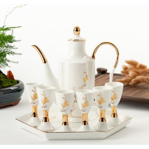 Hip flask wine set household Chinese antique liquor cup sake cup with gift box packaging ceramic wine set