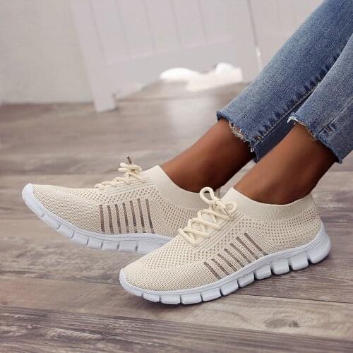 Lightweight And Breathable Casual Sports Shoes Lace-up Mesh Womens Shoes 2021 Summer New Style