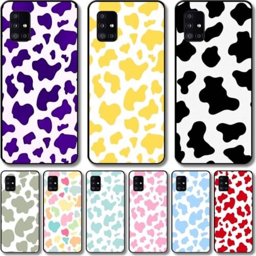 Cute cows Phone Case For Samsung Galaxy A 12 51 52 21 71 72 42 31 10 80 90 S E 5G Black Shell Art Cell Cover