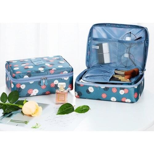 Portable High Capacity Travel Toiletry Bag For Business Trips women Wterproof Storage Makeup Beauty Wash Toiletries Cosmetic Bag