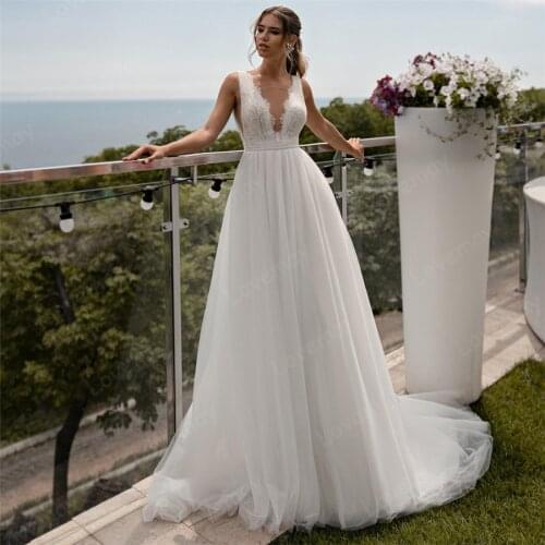 V Neck Beach Wedding Dresses 2021 A line Lace Appliques Sleeveless Bridal Gowns Open Back Boho Bride Dress Vestidos De Novia