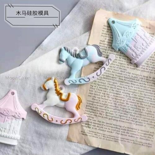 Trojan Fondant Moulds Carousel Horse Aromatherapy plaster mold Cake Decoration Fondant Silicone Mold car pendant silicone mold
