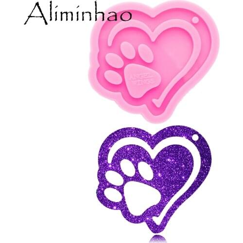 DY0592 Shiny Glossy Heart and Paw Keychain Mold - DIY Handmade charms Mold - Mold Resin Craft - Epoxy Jewellery Silicone Mold
