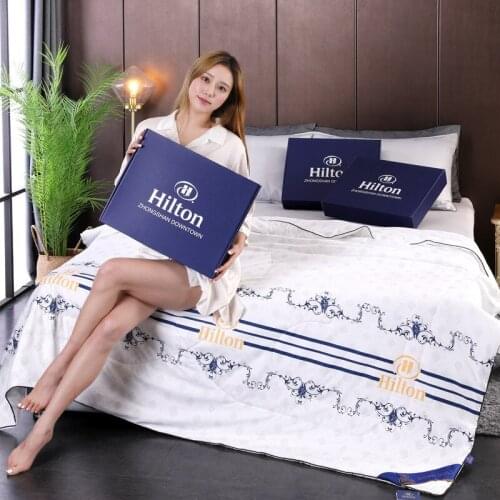 New Five-star Hilton hotel single double sanded hair air-conditioning quilt cool in summer summer quilt summer quilt