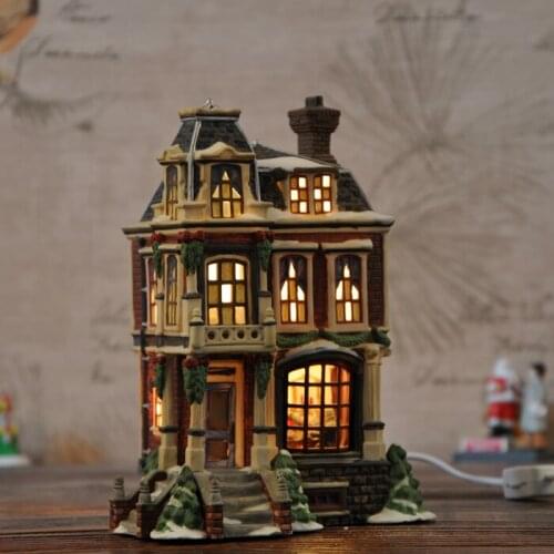 The village of Dickens series of export to the United States Shang corner hand-painted ceramic house night lamp ornaments gifts