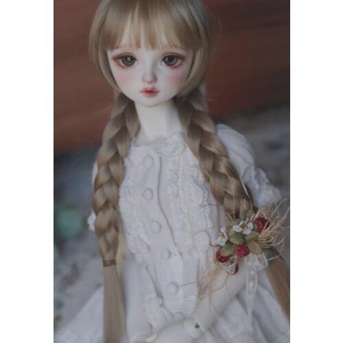 Resin bjd 1/3 Girl F73 fashion bjd is beautiful and low price hot bjd dolls f 73 new body