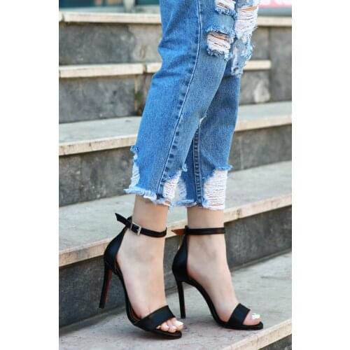 Black Women 'S High-Heeled Shoes