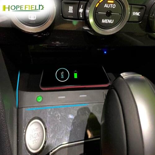 For Volkswagen Tiguan MK2 2017 2018 2019 15W car wireless charger USB quick charger 3 dual ports phone holder lighter adapter