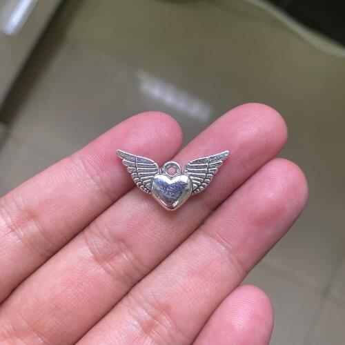 18pcs Winged Heart Connector Charms Women Jewelry DIY Necklace Bracelet Key Chain Aesthetic Accessories Jewelry Making Supplies