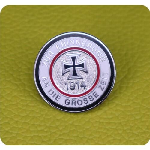 WW2 WWII 1914 German cross Badge Pin(AN DIE GROSSE ZEIT ZUR ERINNERUNG)