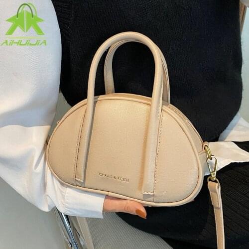 Fashion Solid Color Handbag For Women High Quality Pu Leather Shoulder Bag New Luxury Designer Crescent Shape Messenger Bags