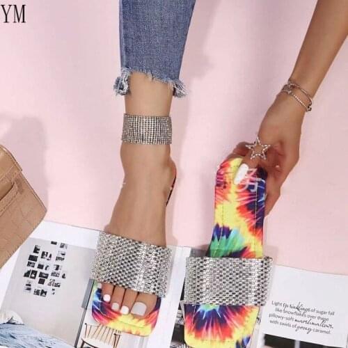 021 Bright Diamond Square Toe Summer Indoor Flat Solid Women Sandals Outdoor Beach Shoes for Woman Sexy Girl Ladies Slides Adult