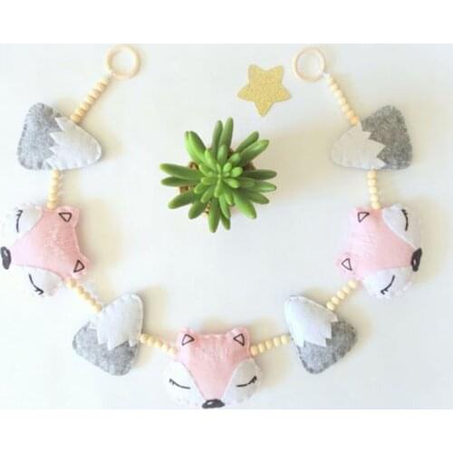 Nordic Style Wooden Beads Fox Cartoon Pendant Wall Hanging Ornament Childrens Room Game Tent Bed Kids Photo Props Home Decor