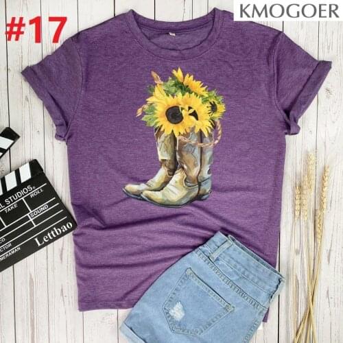 Country Cowgirl Boots Sunflower T-shirts Women Summer Aesthetic Clothes Loose Crew Neck Graphic Tee Streetwear Ladies Tops