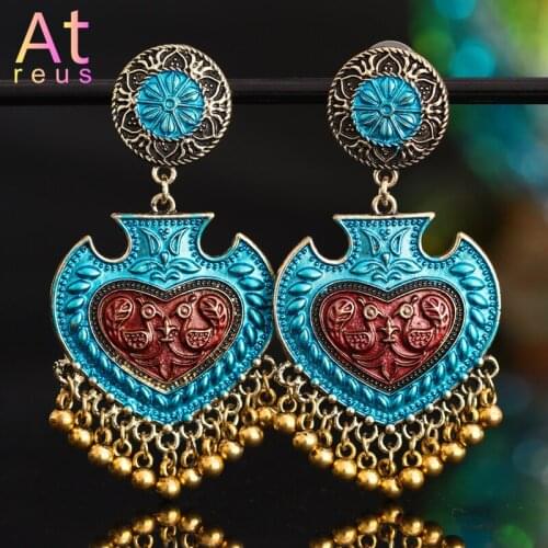 Palace Vintage Peach Heart Drop Earrings For Ladies Women Carved Flower Animal Beads Tassel Big Earrings Gothic Jewelry Turkish