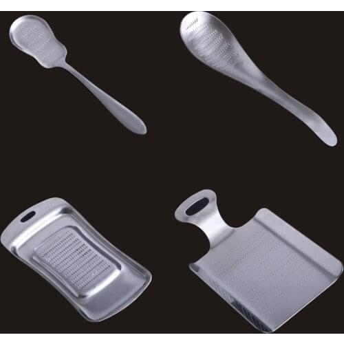 1PCS Creativity Stainless Steel Garlic Grinder Spoon Manual Ginger Grinder For Kitchen Tool