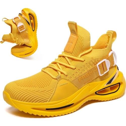 Comfortable New Sneakers Men Street Trend Socks Running Shoes Shock Footwear Jogging Sports Lightweight Mens Shoes Platform