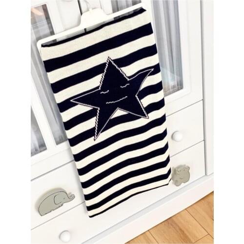 Star Knitted Blanket