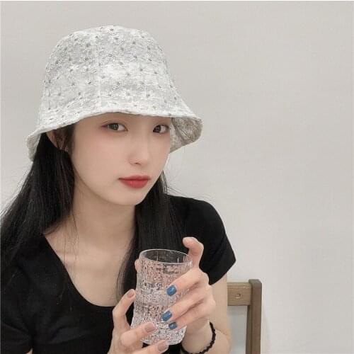 Hat Young Girl Flower Embroidery White Fishermans Hat Female Spring / Summer Sunshade Travel Fishermans Hat