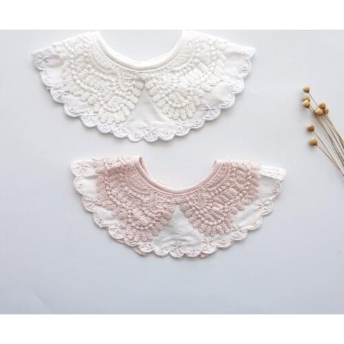Ins new 360 degree rotating round baby bib cotton baby saliva towel lace fake collar lace bib