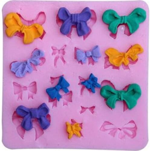 Bow Tie Shape Fondant Cake Silicone Mold Pastry Chocolate Molds Candy Ice Cube Biscuits Mould Cake Decoration DIY Baking Tools
