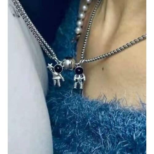 Cute Astronauts Magnet Attraction Pendant Couple Necklace Friendship Jewelry Creative Cool Chain Necklaces for Women Men Gift