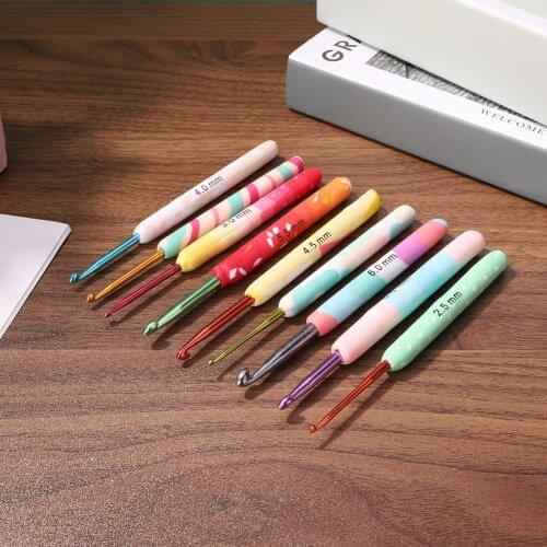 9Pcs Knitting Needles Yarn Sweater Weave Sewing Craft Tool Aluminum Alloy Colorful Hooks Soft Handles Sweater Needles