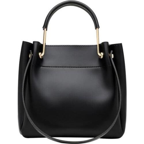 2020 new Simple Style Brand Design Women Leather Bucket Ladies Crossbody & Messenger Bag Genuine Shoulder Female Casual bag