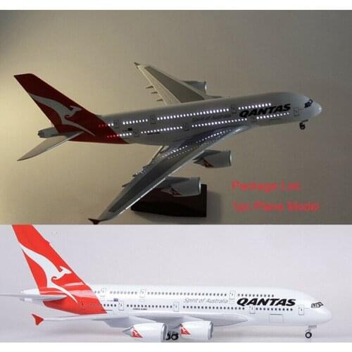 In Stock 1:160 Scale Airplane 46cm Passenger Aircraft A380 Qantas Airways LED Airplane Model