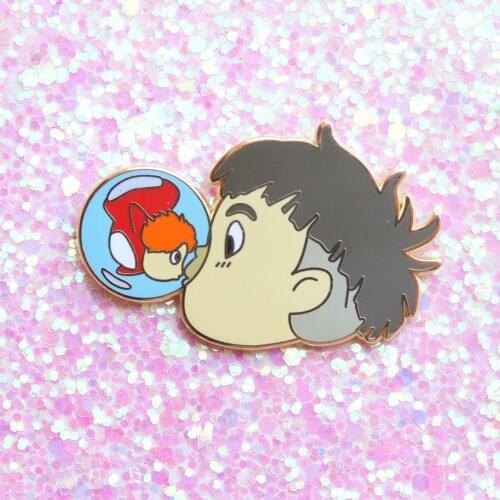 Kawaii Ponyos Sousuke Kiss Hard Enamel Pin Fashion Cartoon Animal Fish Golden Brooch Lapel Backpack Pins Decor Unique Gift