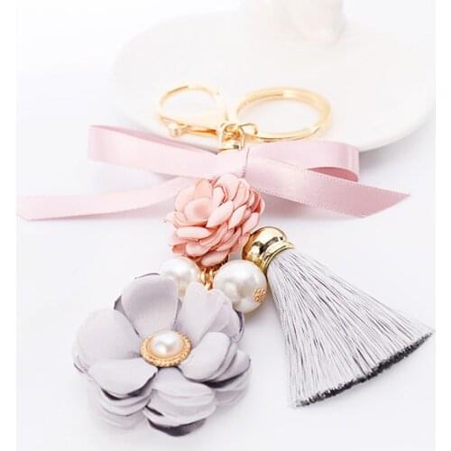 Fashion New Rose Cloth Flowers Keychain Pearl Tassel Bow Crystal KeyChain Women Bag Car Pendant Creative Jewelry Gifts Trinket