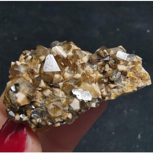 18.7gSymbiotic healing energy of rare natural crystal hexagonal point feldspar