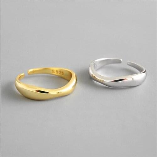 New Fashion INS Minimalist Irregular Wave Pattern 925 Sterling Silver Jewelry Exquisite Smooth Popular Opening Rings R125