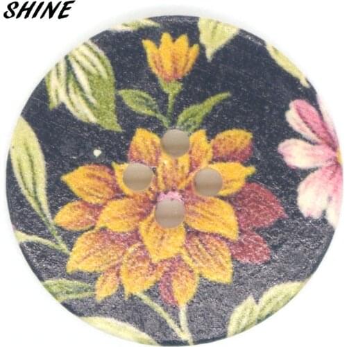20PCs Flower Painting 4 Holes Wooden Buttons 3cm Craft And Scrapbooking Sewing Big Buttons Accessories W10029