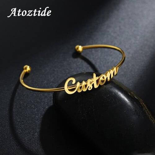 Atoztide New Fashion Personalized Customized Name Bangle For Women Stainless Steel Open Letter Bangle Jwelry Gift For Lover