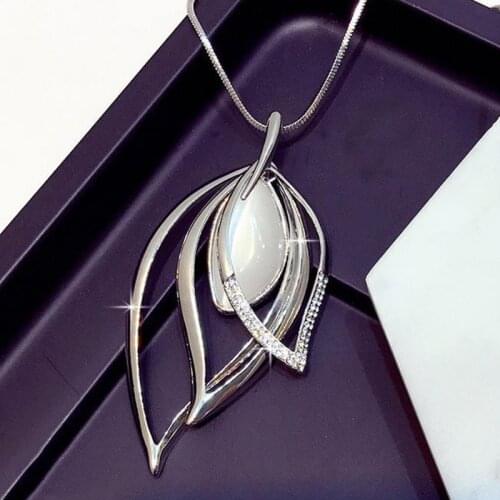 New Crystal Lotus Petals Pendant Necklace Women Fashion Long Chain Choker Necklaces Statement Jewelry