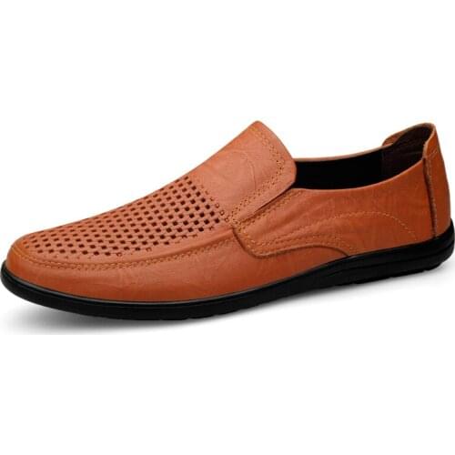 Men Shoes Fashion Loafers Shoes Men Comfy Mens Leather Shoes Genuine Boat Shoes Hole Shoes Retro Style Men Casual Shoes Handmade