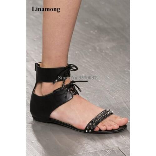 Women Summer New Fashion Open Toe Rivet Flat Gladiator Sandals Lace-up Strap Cross Spike Flat Sandals Black Blue Nude Sandals