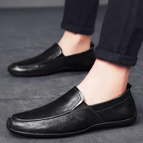 Outdoor comforty Men Shoes Moccasins Loafers Man Genuine Leather Shoes Masculino Classic Handmade Slip On Driving Casual Shoes