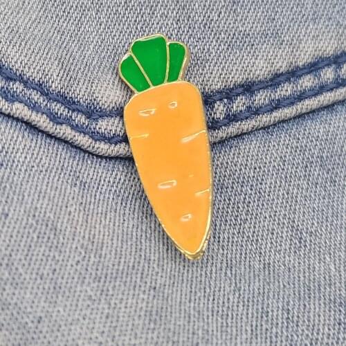 Creative Carrot Brooches Enamel Metal Pins For Women Coat Shirt Bag Jackets Collar Lapel Badge