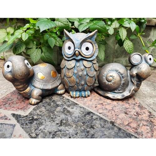 Garden Solar Snail Statue Lamp Garden Decoration Yard Lawn Night Light Lawn Patio Backyard Light for Outdoor Garden Decoration