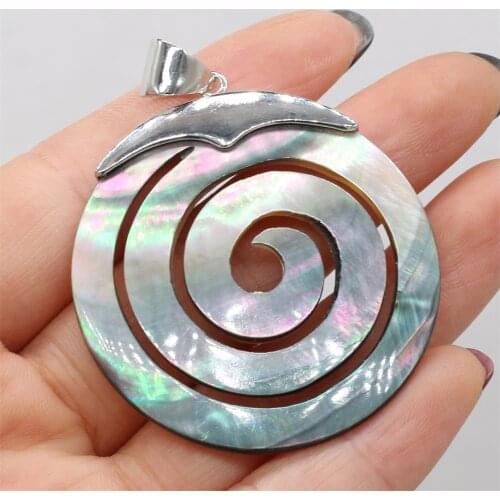 Natural Sea Shell Pendants Hollow out Mother Of Pearl Shell Charms for Trendy Jewelry Making DIY Necklace Earrings Accessories