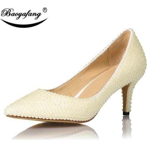 BaoYaFang Pointed Toe Ivory Pearl Bride Wedding shoes Woman Low heel Girls High quality shoes Ladies party shoes sweet heels