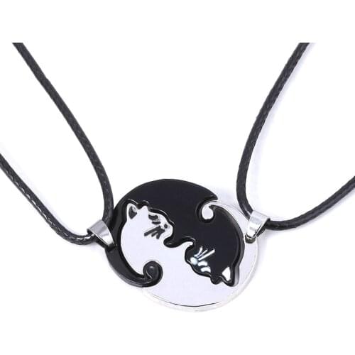 Black White Cat Couple Necklace Cute Animal Splice Pendant Choker Necklace for Women Men Couple Jewelry Gift
